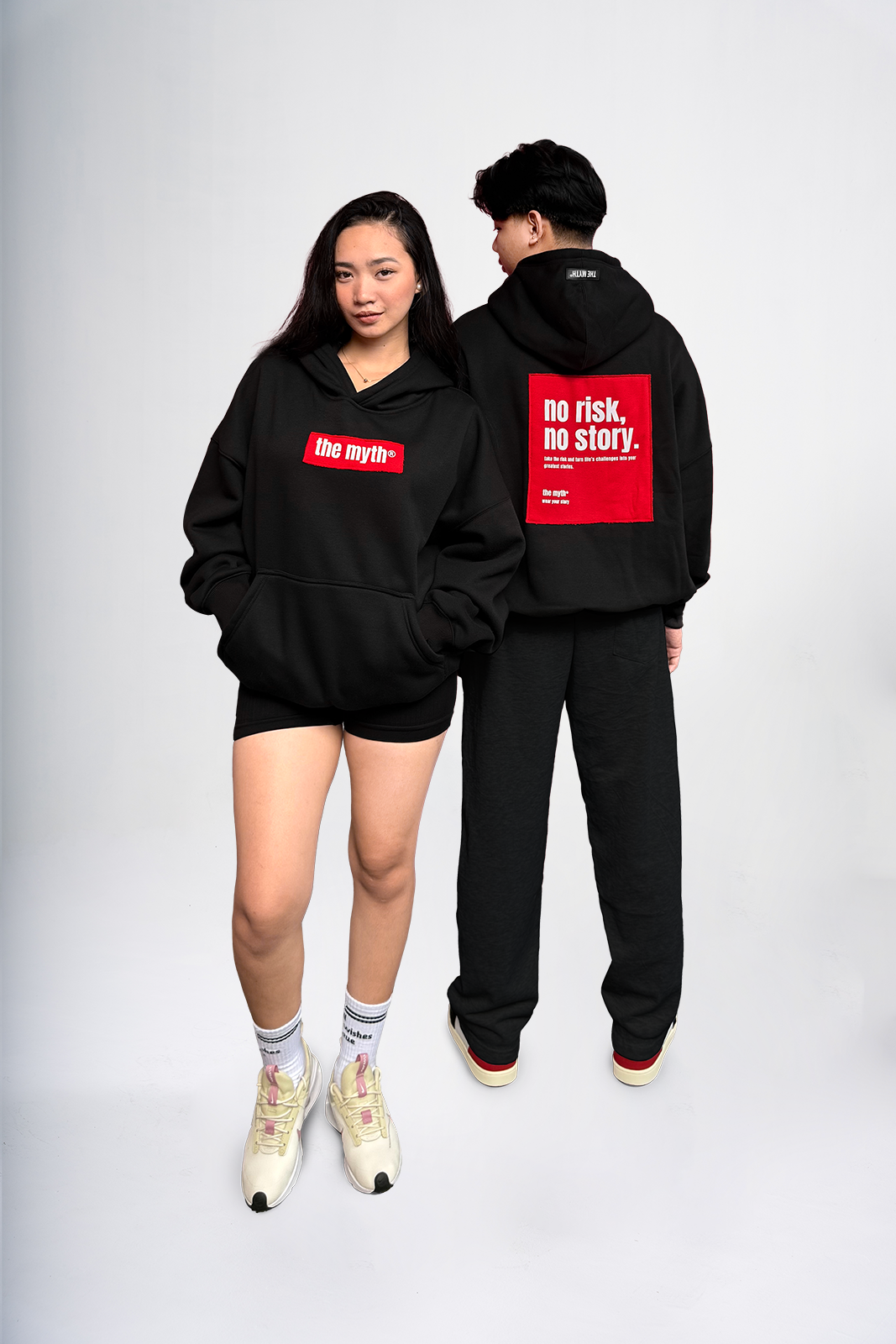 NO RISK NO STORY OVERSIZED HOODIE - BLACK