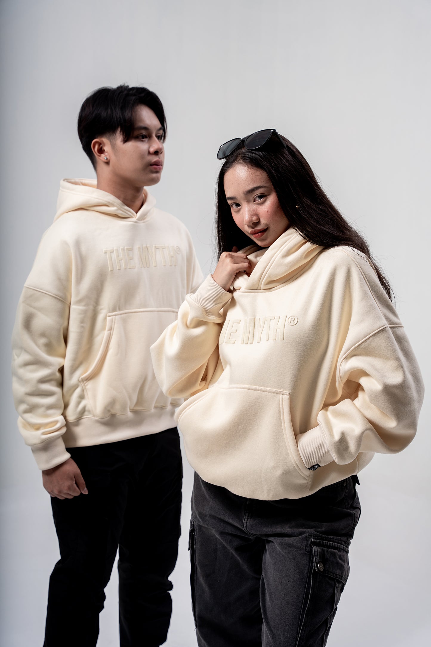 BOXY CROPPED EMBOSSED PRINT HOODIE - CREAM