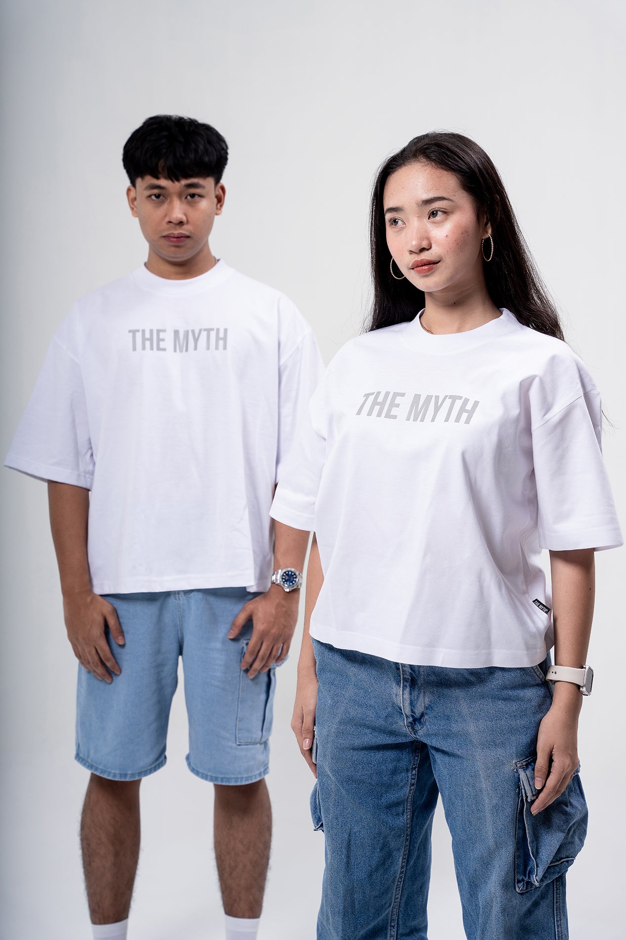 OG LOGO BOXY FIT CROPPED TEE - WHITE