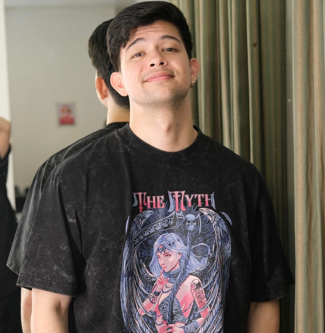THE ONE TEE