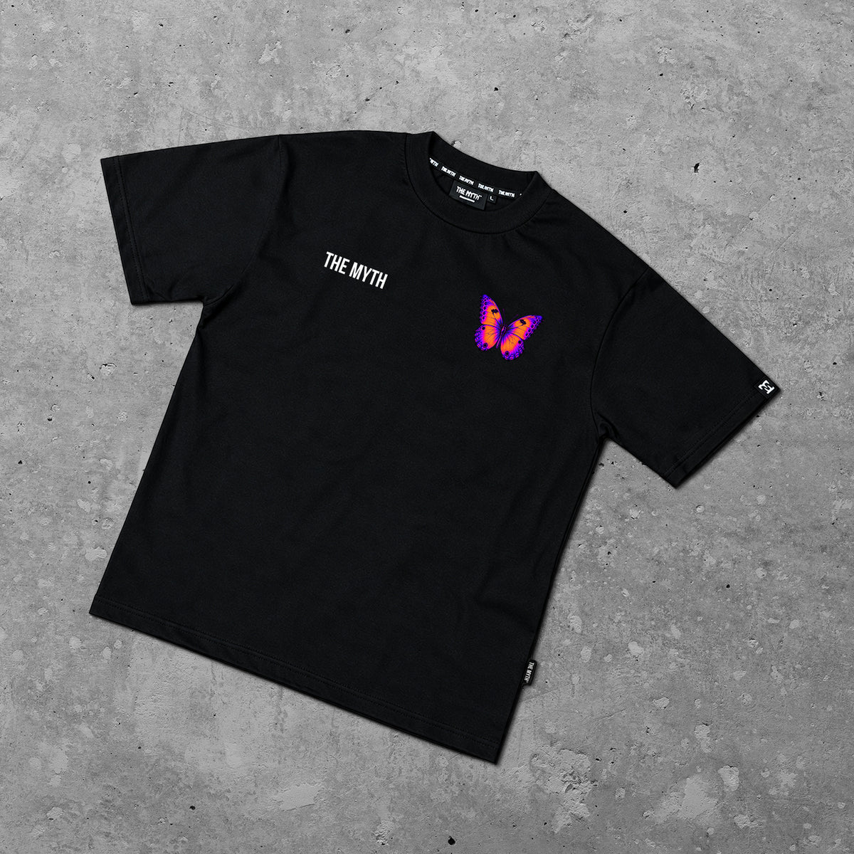 BUTTERFLY TEE - BLACK