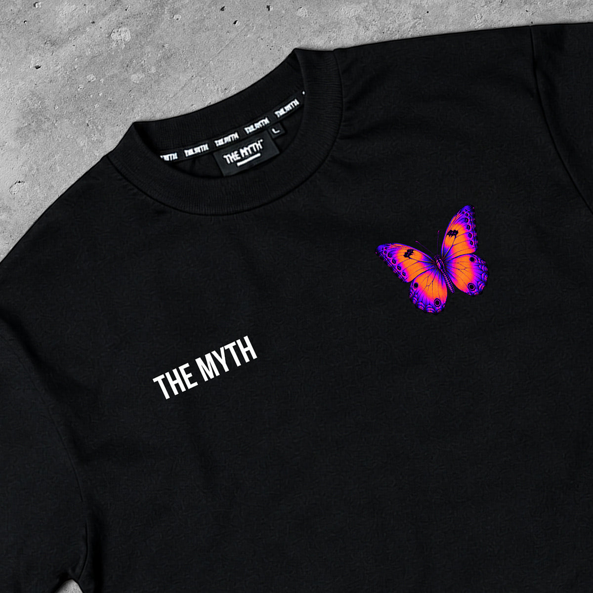 BUTTERFLY TEE - BLACK