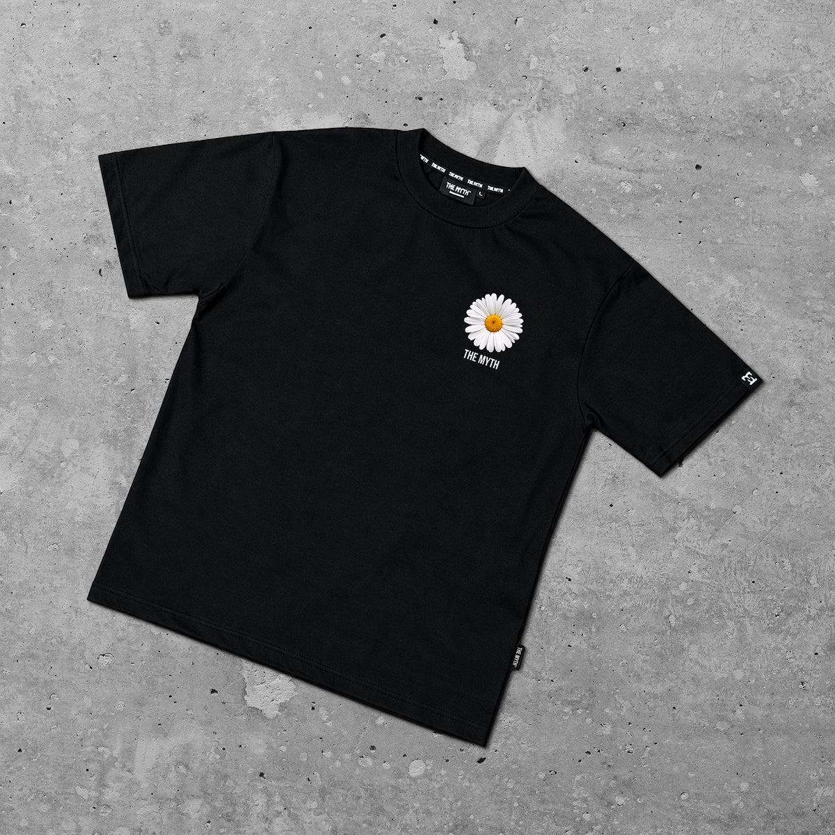 DAISY TEE