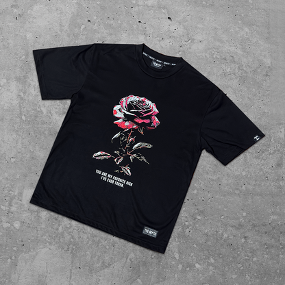 FAVORITE RISK TEE